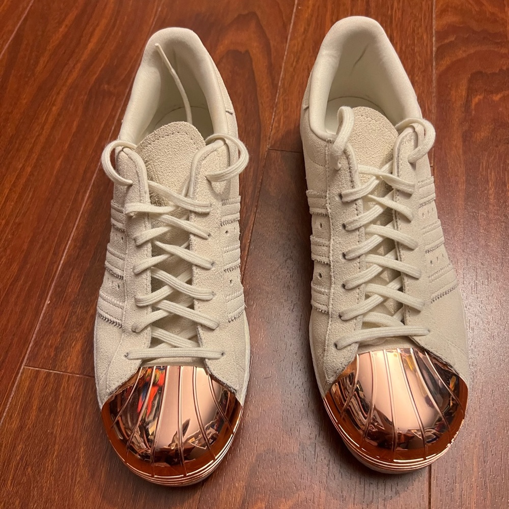 Adidas superstar rose gold metal toe cap ivory suede sneakers 8